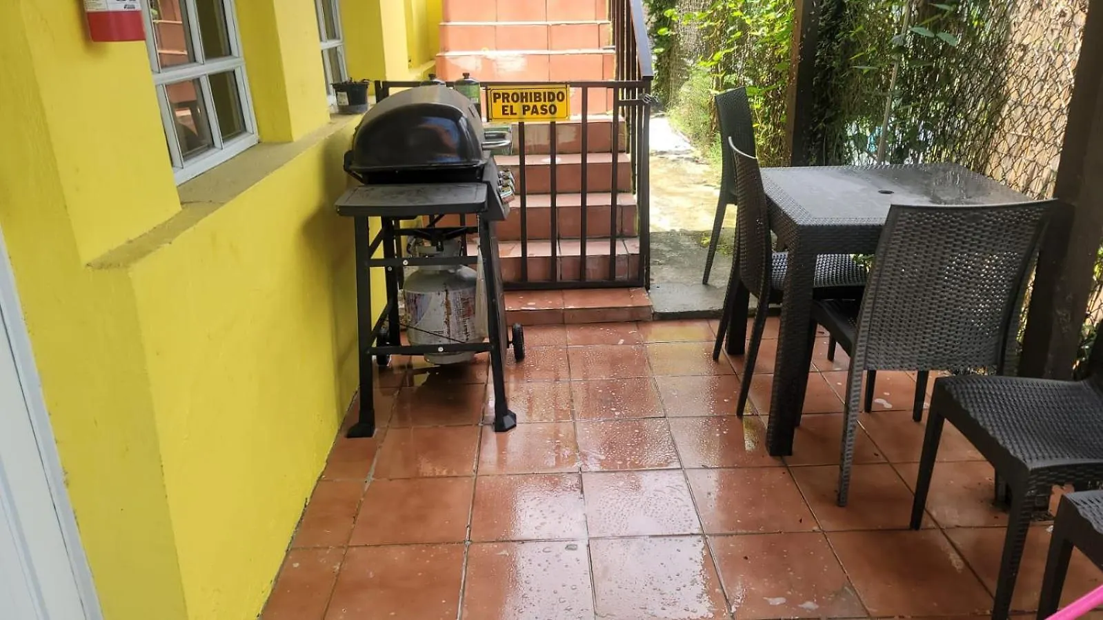 Daire Chic Family-Friendly Home Sleeps Up To 12 People, Right Unit Catano